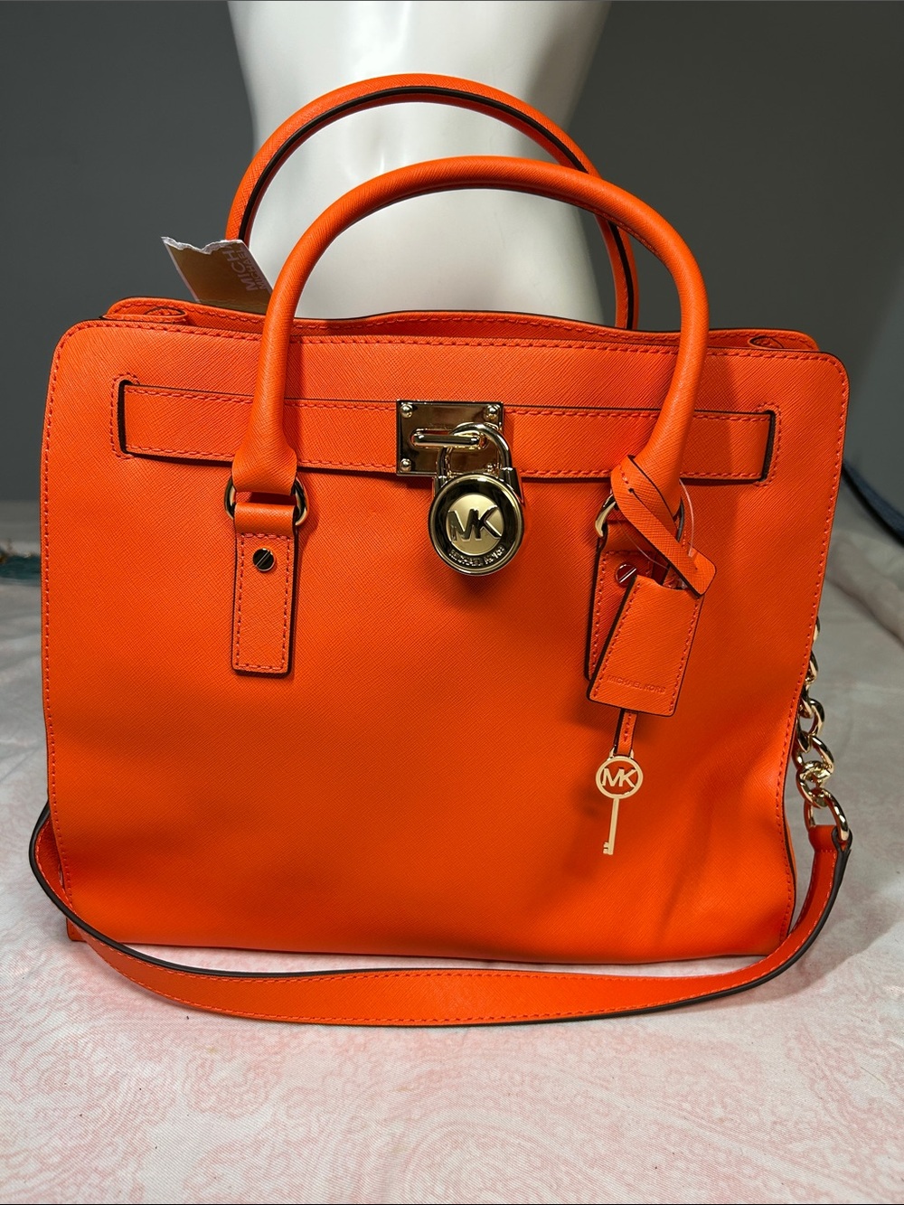 MICHAEL KORS ORANGE LEATHER BAG